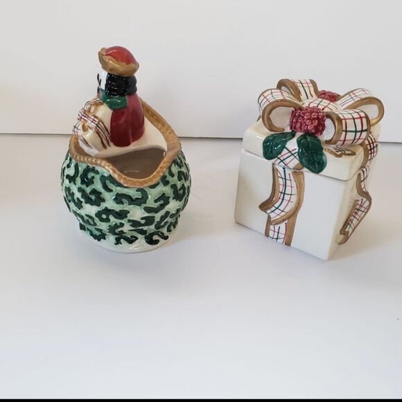 AVON Creamer & Sugar Set - Picture 4 of 12